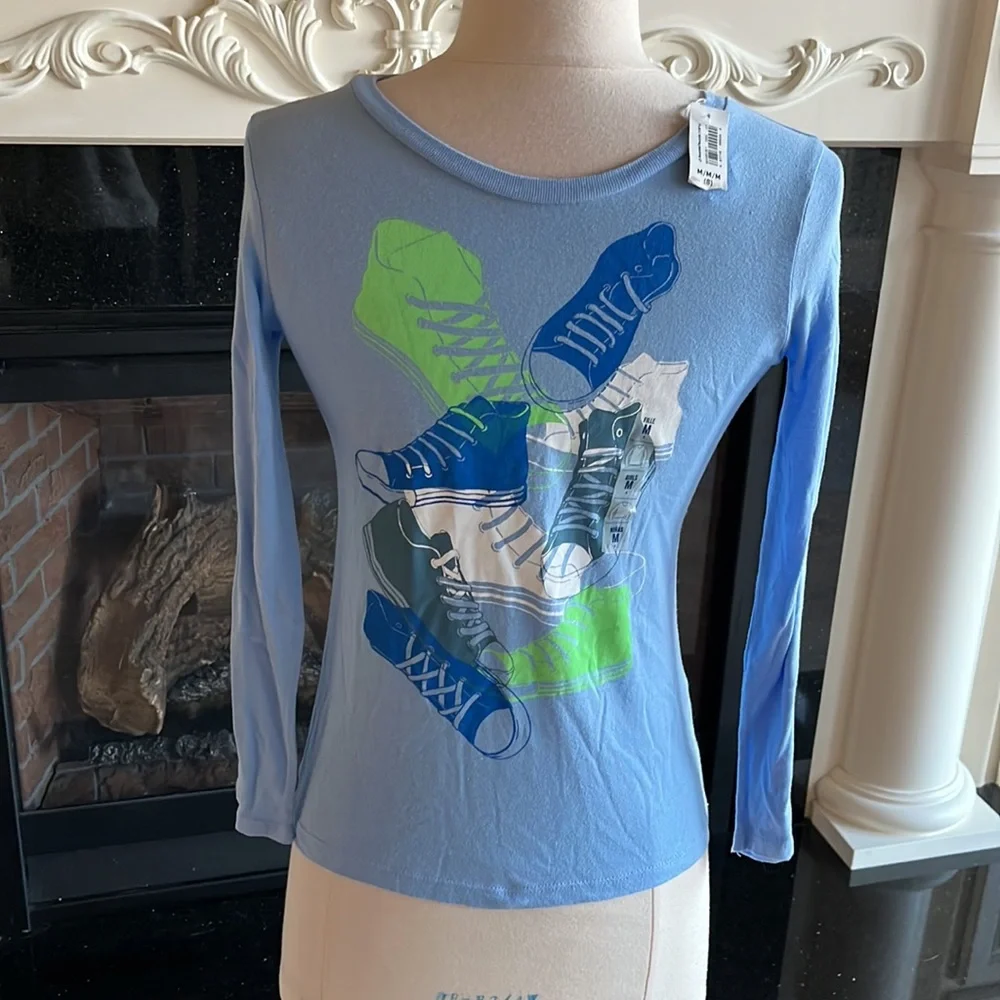 Old Navy Top Lightweight Long Sleeve Tee Girls 8 Sneakers Blue Shirt